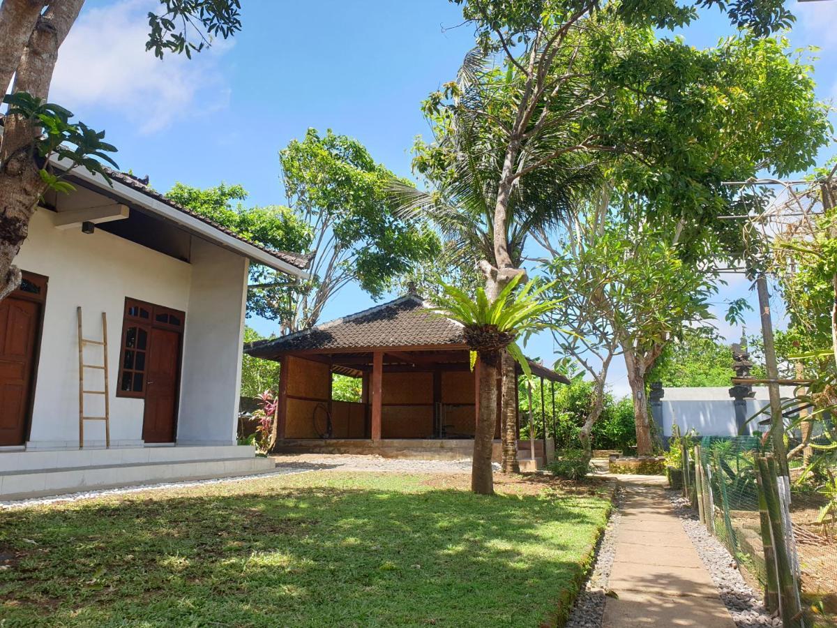 Kismet Apartment Ungasan  Exterior photo